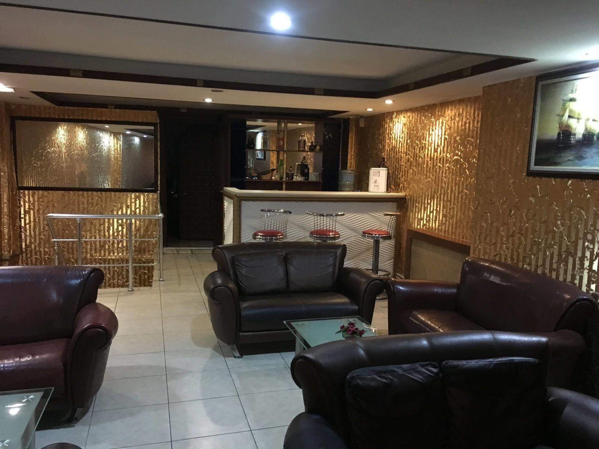 Oeruen Hotel Istanbul Exteriör bild
