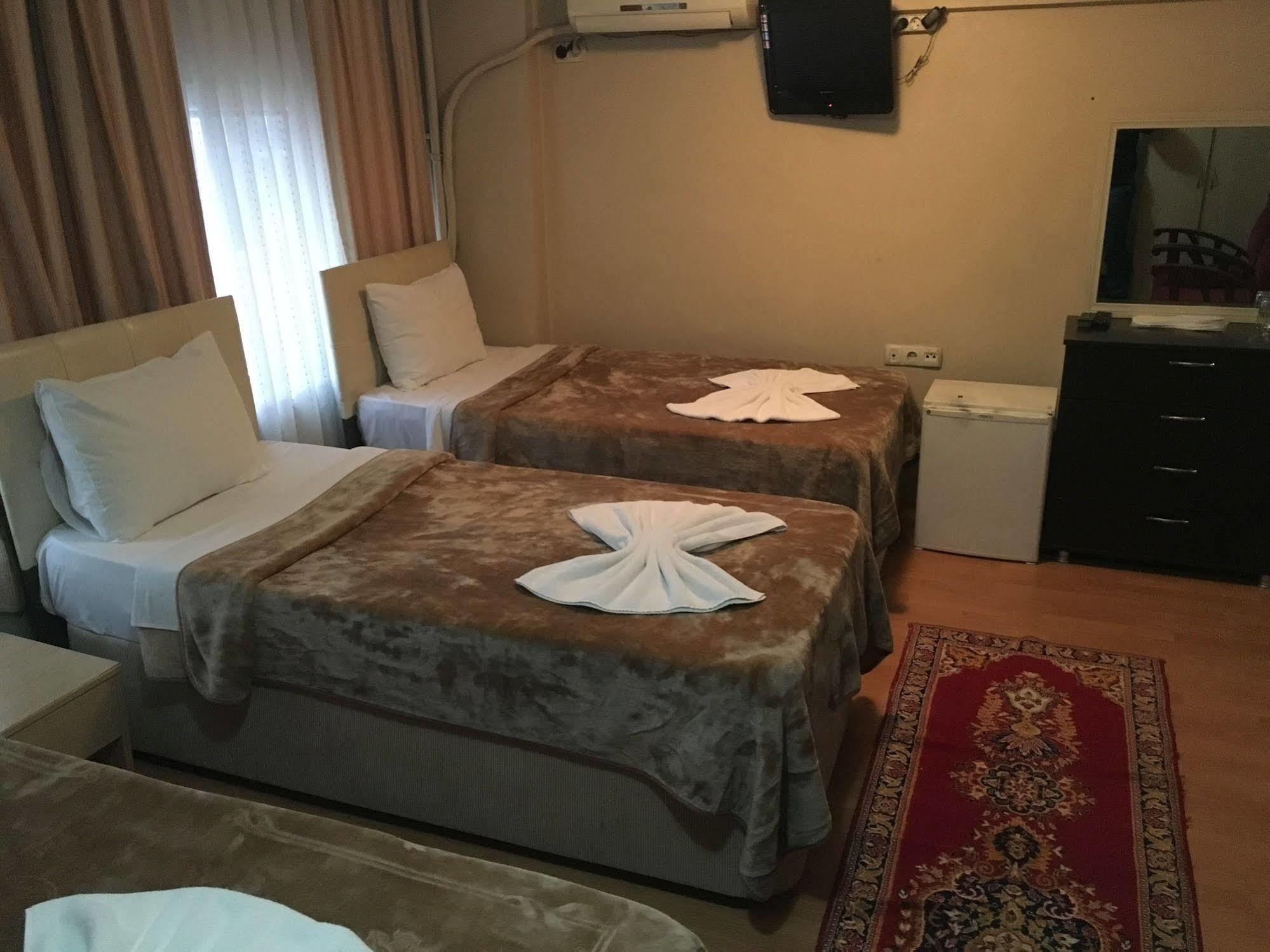 Oeruen Hotel Istanbul Exteriör bild